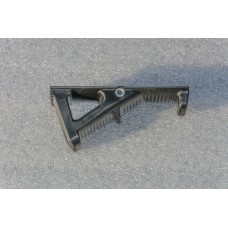 Комплект обвісу/тюнингу без прикладу до АК-серії з дрібним обвісом. Пістолетна рукоятка, 3 ручки на вибір, цівка з планками